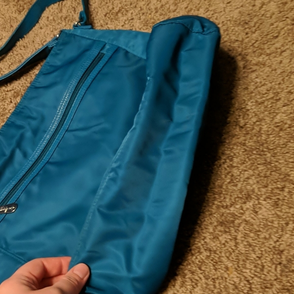 👛 Thirty-One Blue Crossbody Purse 👛 - Picture 11 of 12